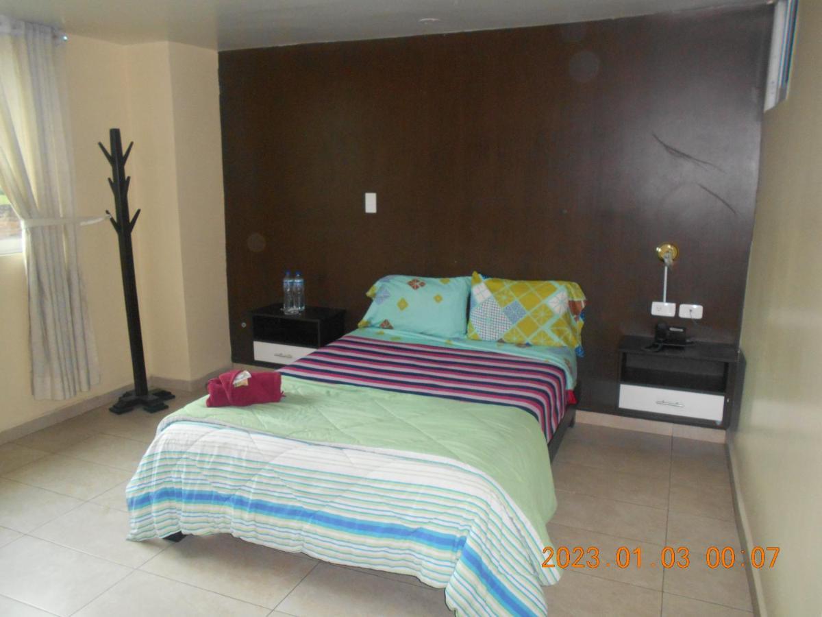 Hostal La Perla Del Sur Quito Ngoại thất bức ảnh