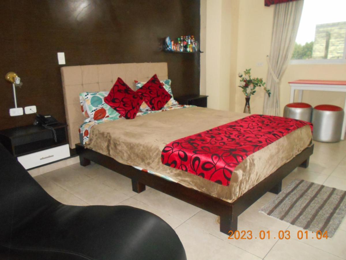 Hostal La Perla Del Sur Quito Ngoại thất bức ảnh